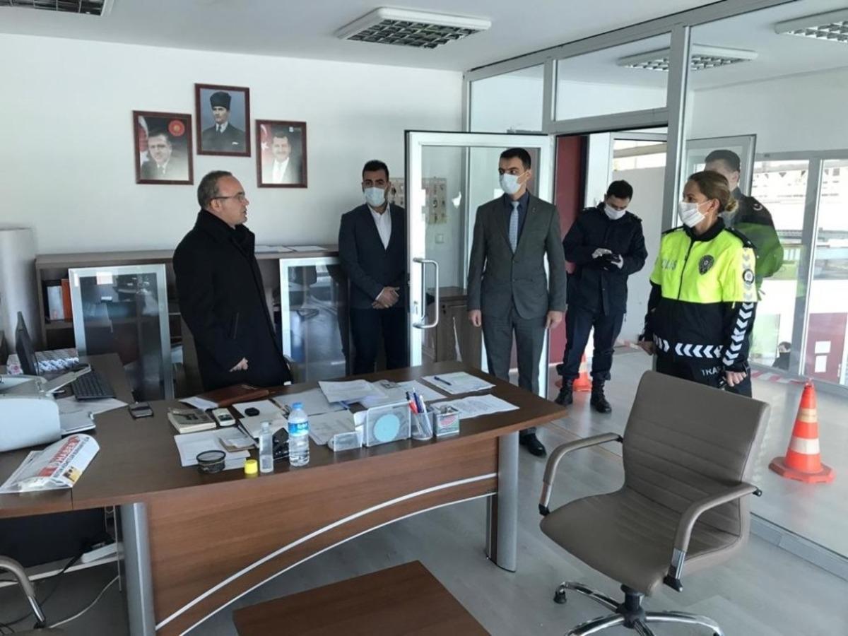 Kaymakam &Ouml;ner,  Seyahat İzin Kurulu &ccedil;alışmalarını inceledi