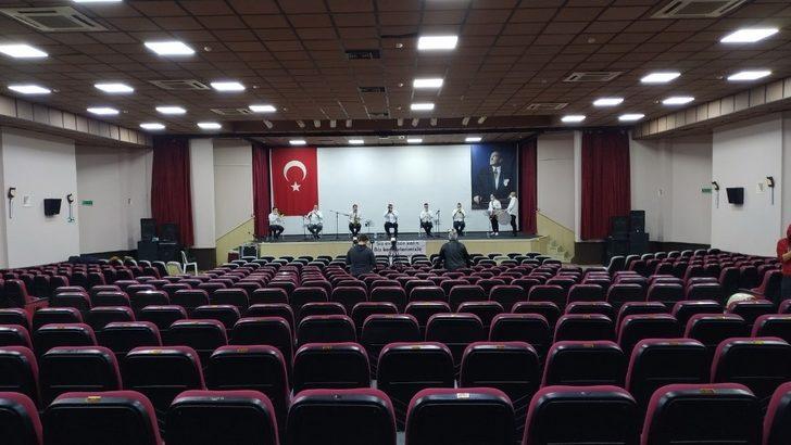 Akhisar Belediyesinden ’online konser’ G4
