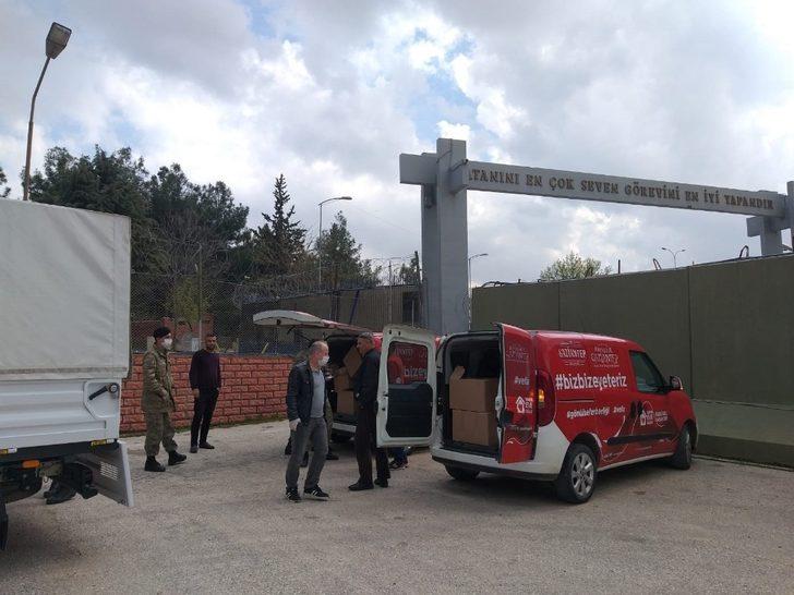 Mehmetçiğe maske desteği G2