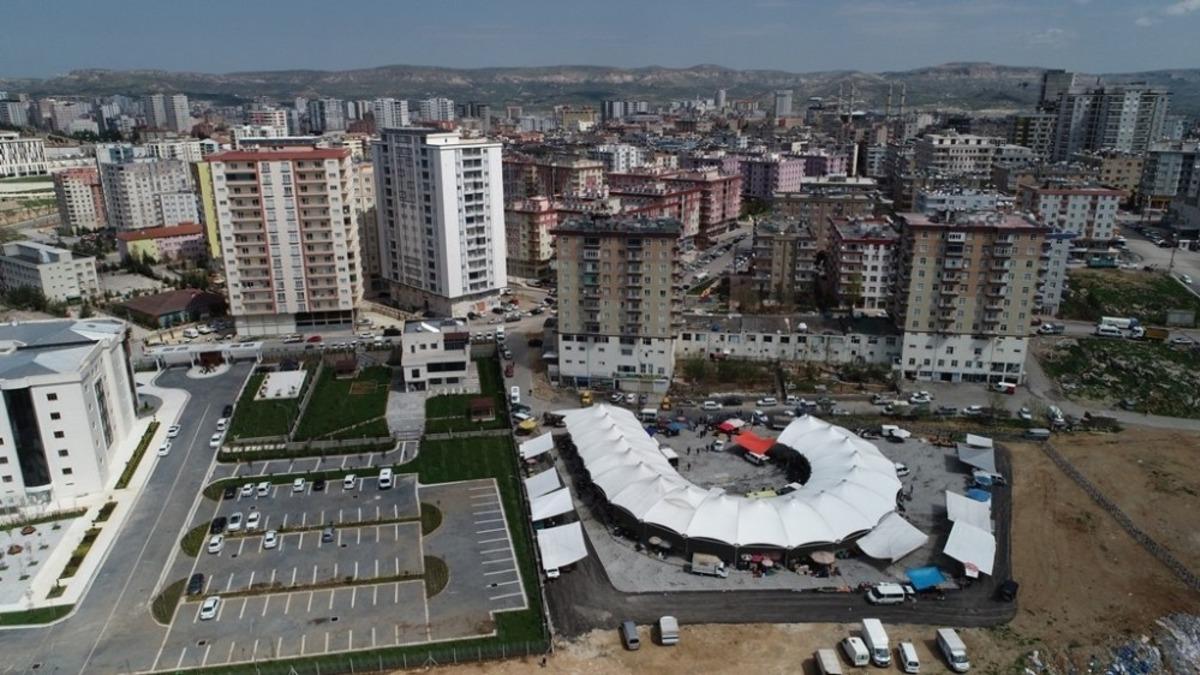 Mardin&rsquo;de kapalı semt pazarı hizmete girdi