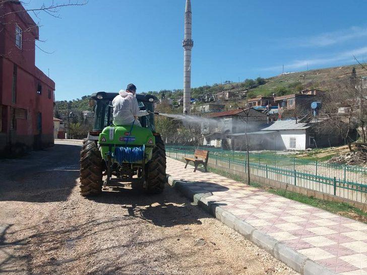 Besni’de haşereyle mücadele sürüyor G3