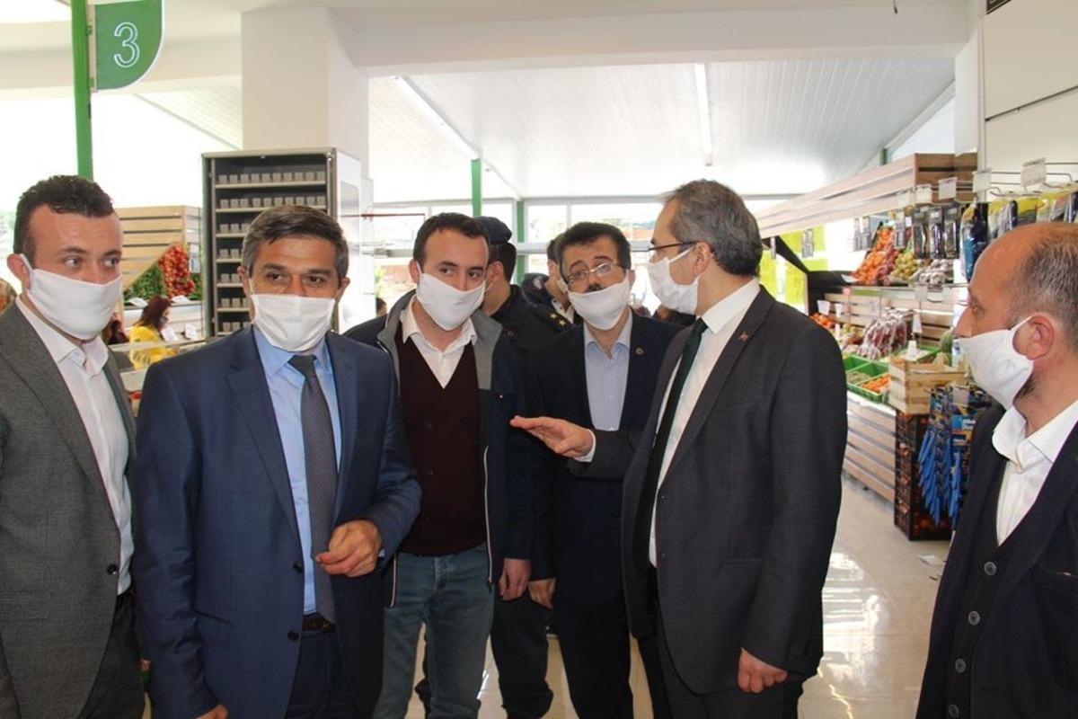 Tosya Kaymakamı vir&uuml;s tedbirlerini denetledi
