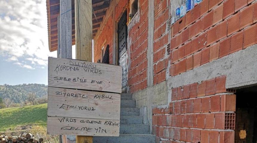 Korona vir&uuml;s&uuml;ne karşı muhtarın aldığı &ouml;nlem