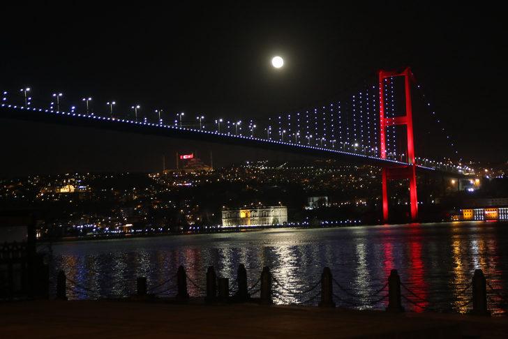 İstanbul'da 'Süper Ay' kartpostallık görüntüler oluşturdu G4