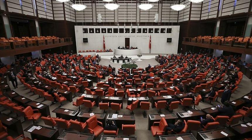 İnfaz d&uuml;zenlemesi teklifinin ilk 10 maddesi kabul edildi