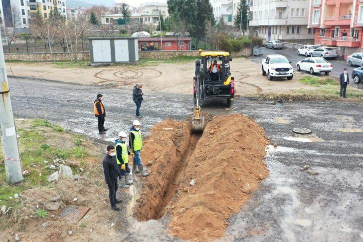 Belediye Başkanı Arı, çalışma alanlarında incelemelerde bulundu G2