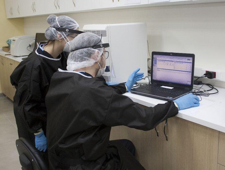 DEÜ’de Covid-19 tanı testlerine başlandı G3