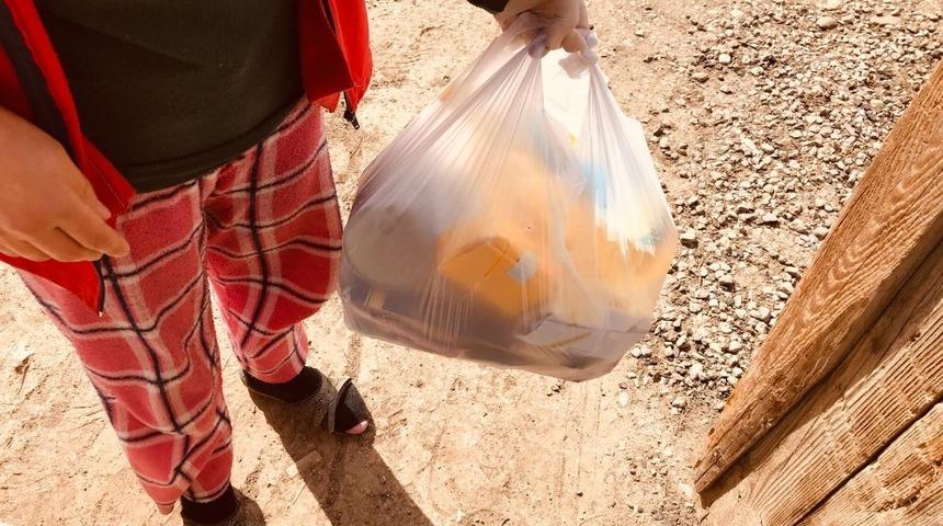 Hayırseverlerin desteğiyle hazırlanan yardım paketleri ihtiya&ccedil; sahibi ailelere dağıtıldı