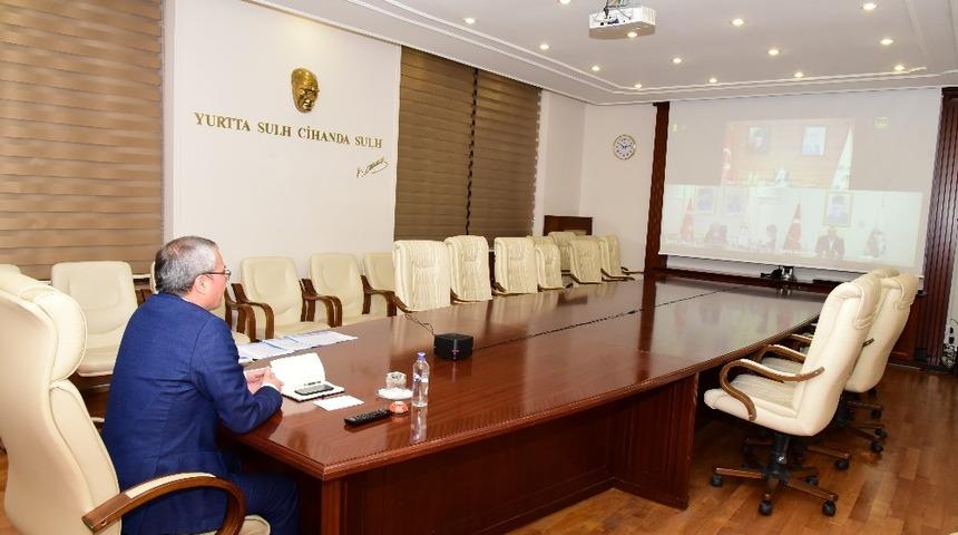 Vali Deniz Bakan Soylu&rsquo;nun video konferans toplantısına katıldı