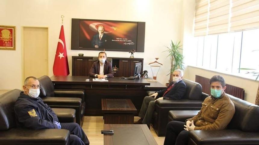 Dumlupınar&rsquo;da Korana vir&uuml;s Covid-19 tedbirleri değerlendirme toplantısı