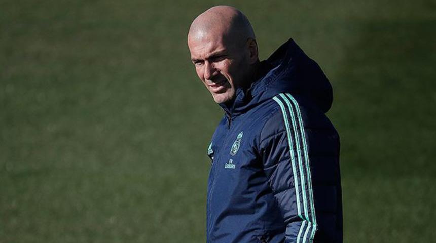 Zidane'dan koronavirüsle mücadele için Cezayir'e tıbbi ekipman bağışı
