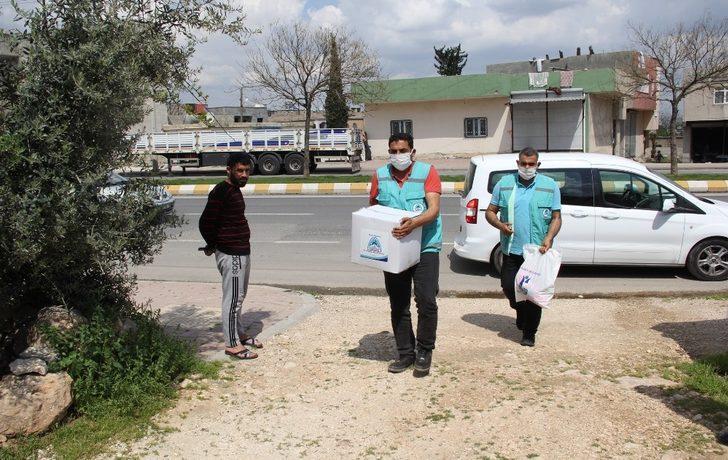 Eyyübiye’de gıda ve hijyen paketi dağıtımı G1