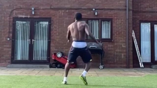 Rushian Hepburn-Murphy antrenman yaparken camı kırdı