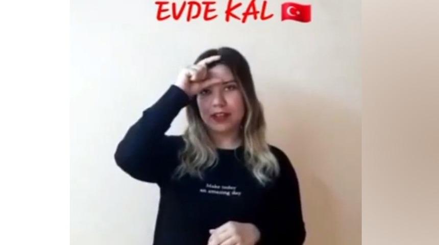 PAÜ öğrencileri İşaret diliyle ‘Evde Kal’ dedi