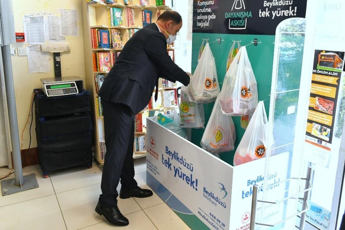 Beylikd&uuml;z&uuml; Belediyesinin kampanyasına vatandaşlardan tam destek