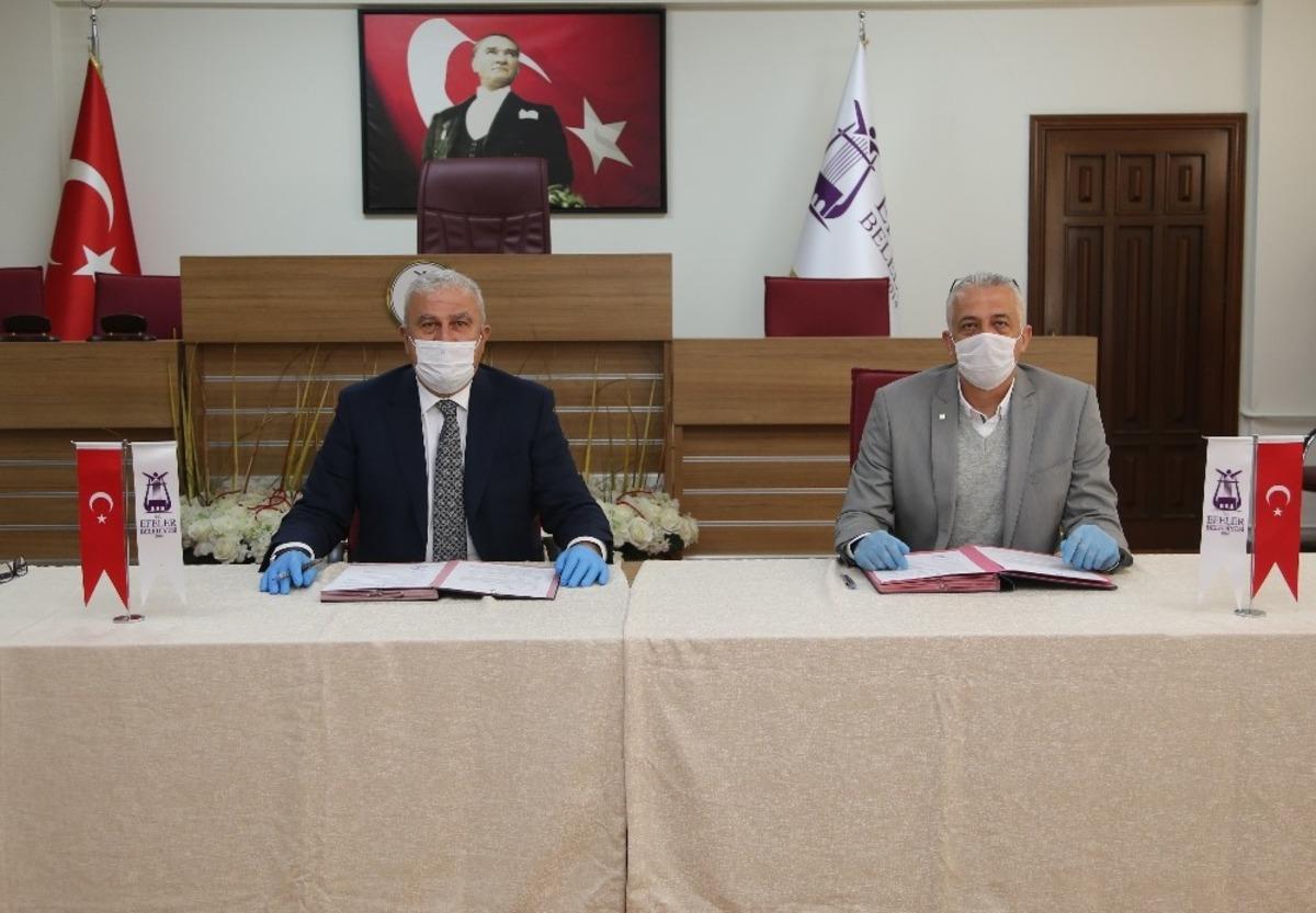 Efeler&rsquo;de sağlıklı kentleşme i&ccedil;in imzalar atıldı