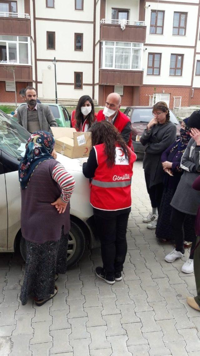 Sorgun Kızılay Derneğinden Gıda Yardımı