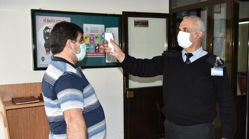 DÜ’de korona virüs önlemleri arttırıldı