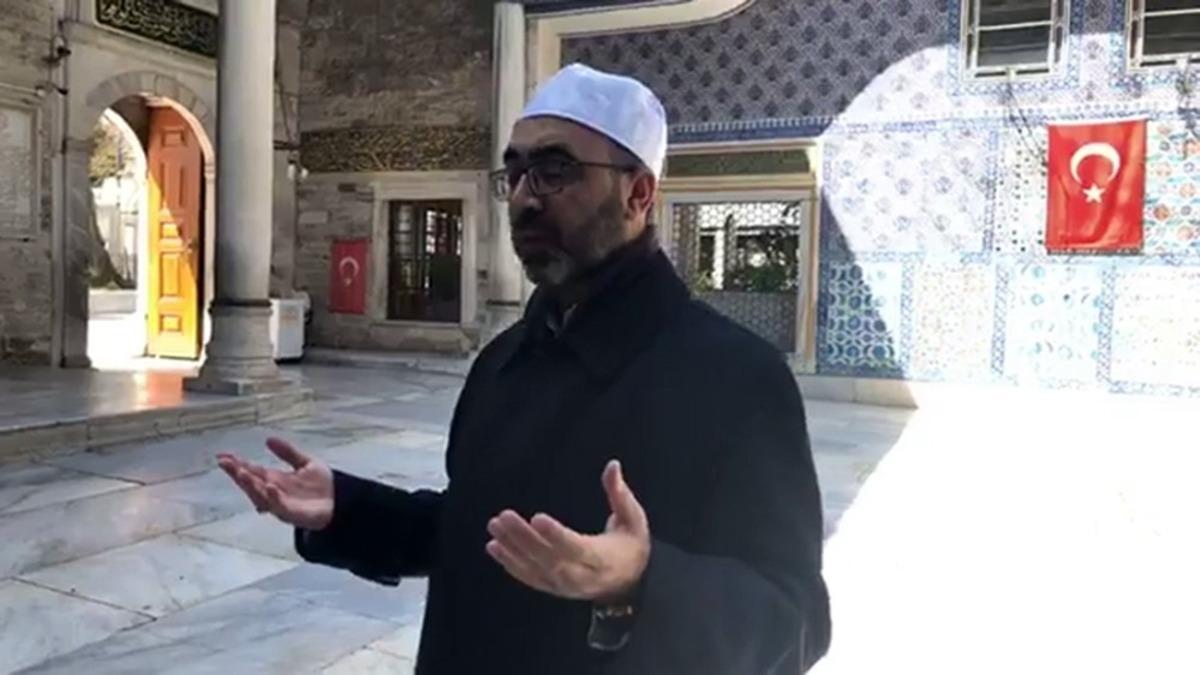 Ey&uuml;psultan&rsquo;da vatandaşlar duaya canlı yayından &rsquo;amin&rsquo; dedi