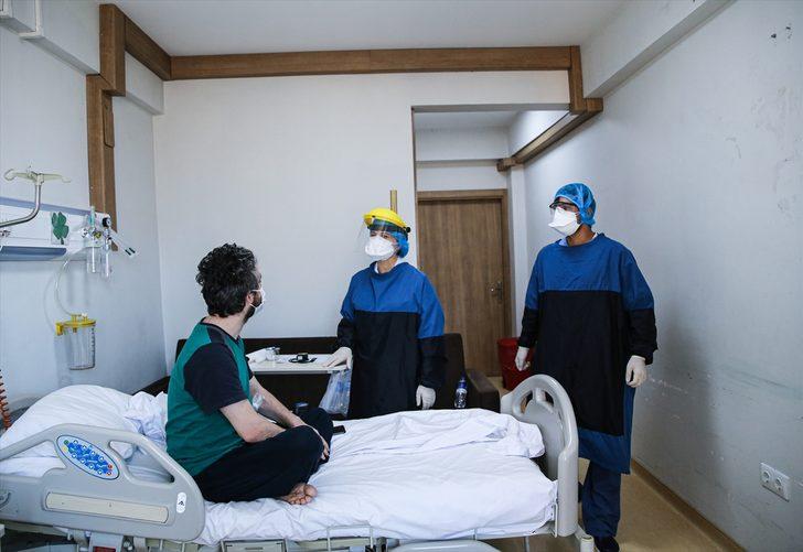 İstanbul Cerrahpaşa Tıp Fakültesi'nde koronavirüsü yenen hastalar görüntülendi G5