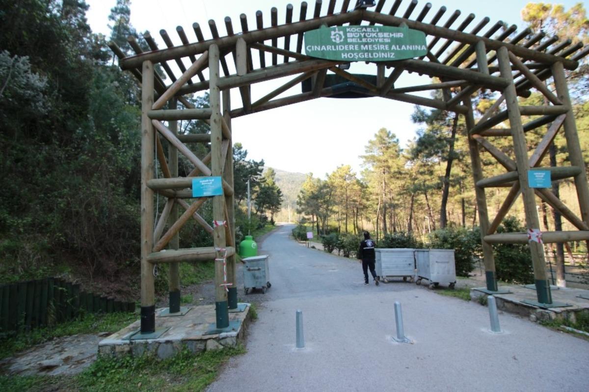 Mesire alanlarının girişinde demir dubalı &ouml;nlem