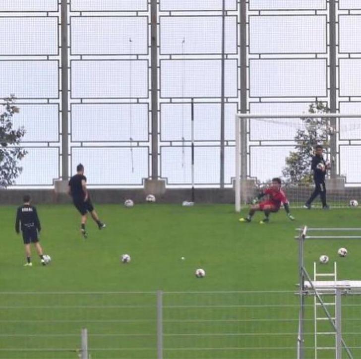 Cristiano Ronaldo yasak dinlemedi statta antrenman yaptı G2