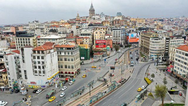 Sokağa çıkma yasağı: 30 büyükşehir ve Zonguldak’ta hafta sonu kısmi sokağa çıkma yasağı ilan edildi