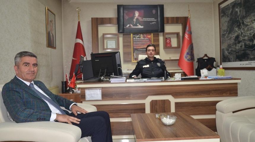 Beyt&uuml;şşebap Belediye Başkanı Aşan polislerin haftasını kutladı