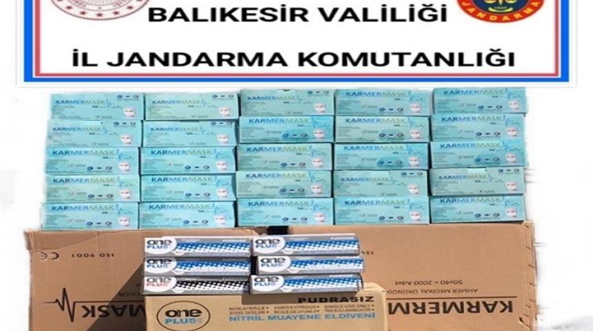 Maske stok&ccedil;usu yakalandı