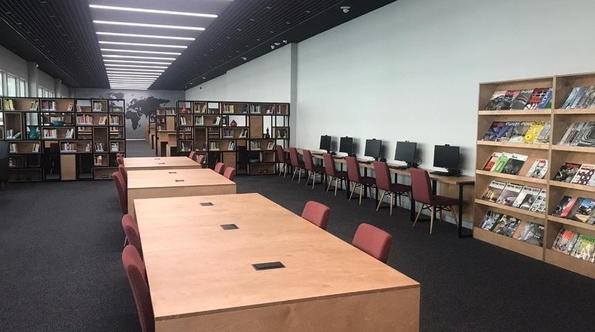 İzmit Belediyesi K&uuml;t&uuml;phanesi dijital ortamda a&ccedil;ıldı