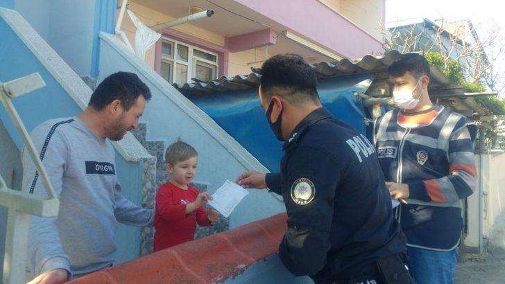 4  yaşındaki Alpaslan, kumbarasını "Biz bize yeteriz" kampanyasına bağışladı G2