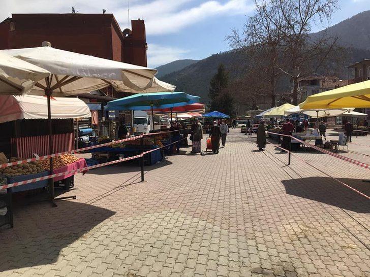 Bayırköy’de pazara sosyal mesafe ayarı G3