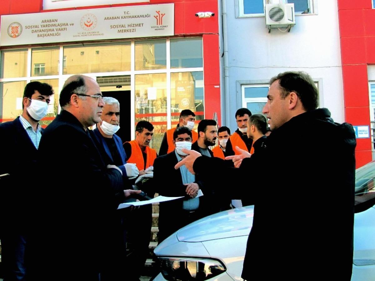 Araban&rsquo;da vatandaşlara &uuml;cretsiz ekmek