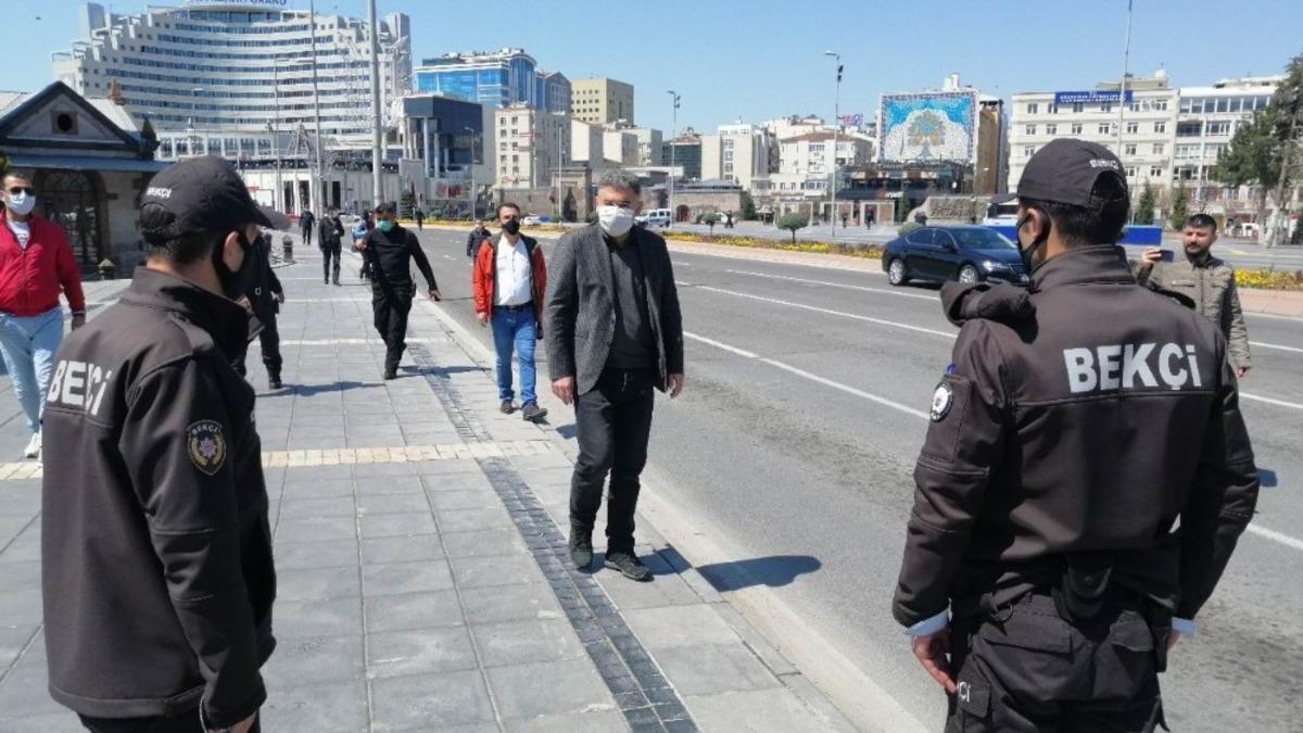 Karab&ouml;rk&rsquo;ten uygulama yapan polislere ziyaret