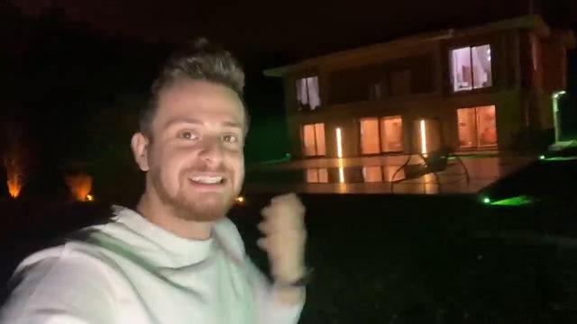 İşte ünlü Youtuber Alper Rende'nin yeni havuzlu villası!