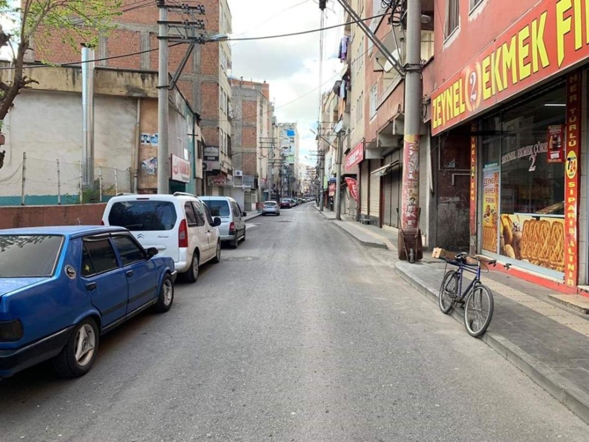 Bağlar Belediye Başkanı Beyoğlu&rsquo;ndan yasağa uyan vatandaşa teşekk&uuml;r