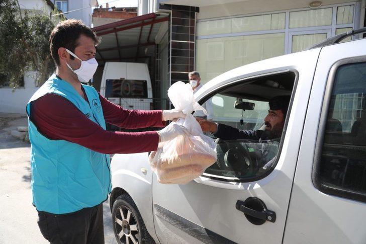 Pamukkale Belediyesi ekipleri vatandaşlara yardımcı olmaya devam ediyor G5