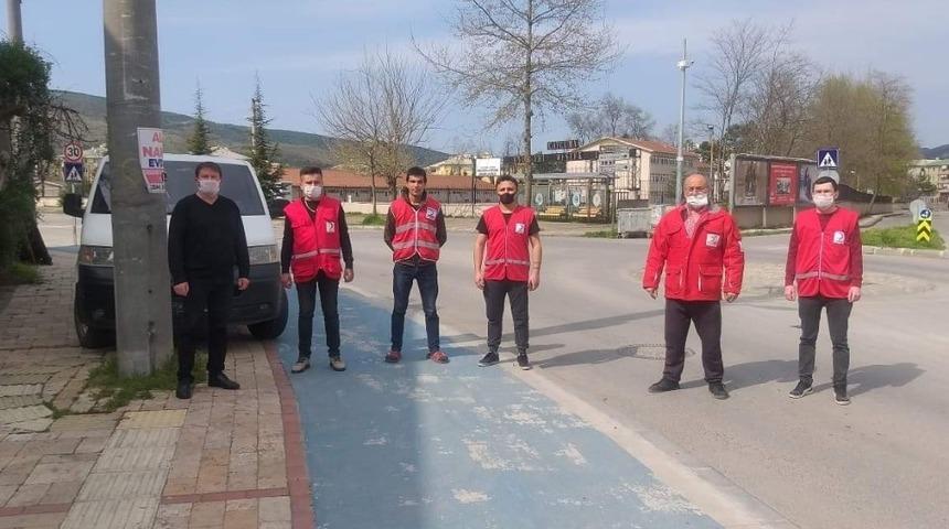 Kızılay Şubesi yardımlarına hız kesmeden devam ediyor