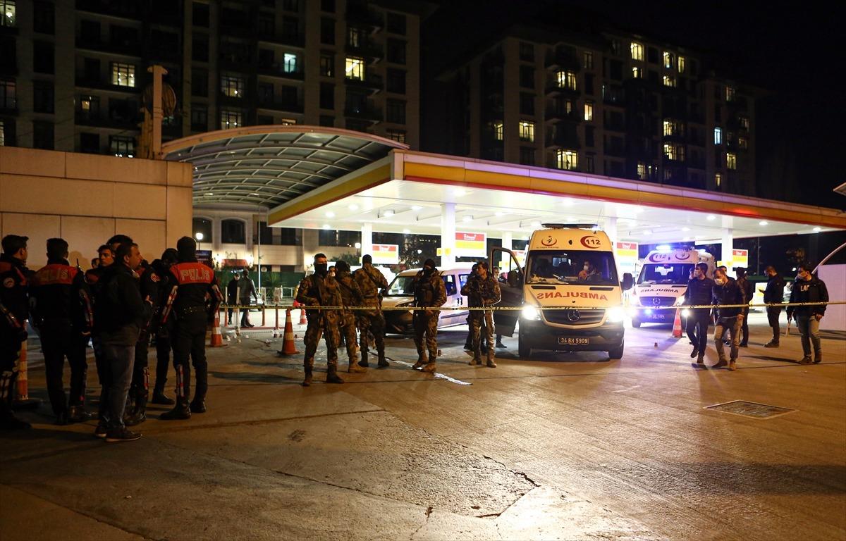 Beyoğlu&rsquo;nda polise silahlı saldırı! Detaylar ortaya &ccedil;ıktı