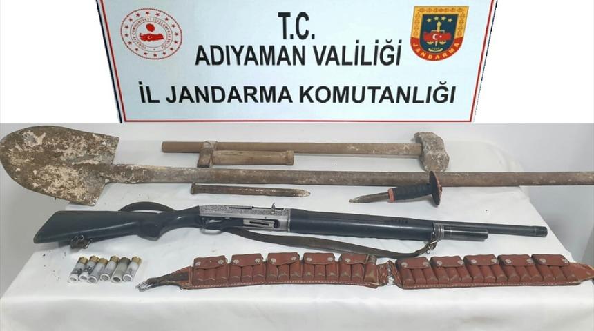 Adıyaman'da ka&ccedil;ak kazı operasyonu
