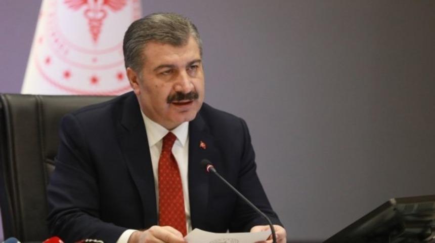 Sağlık Bakanı Fahrettin Koca koronavir&uuml;s salgınındaki yeni gelişmeyi gece yarısı duyurdu