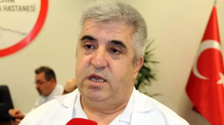 Bilim Kurulu &uuml;yesi &Ccedil;elik'ten iddialara yanıt: Koronavir&uuml;s testim negatif &ccedil;ıktı