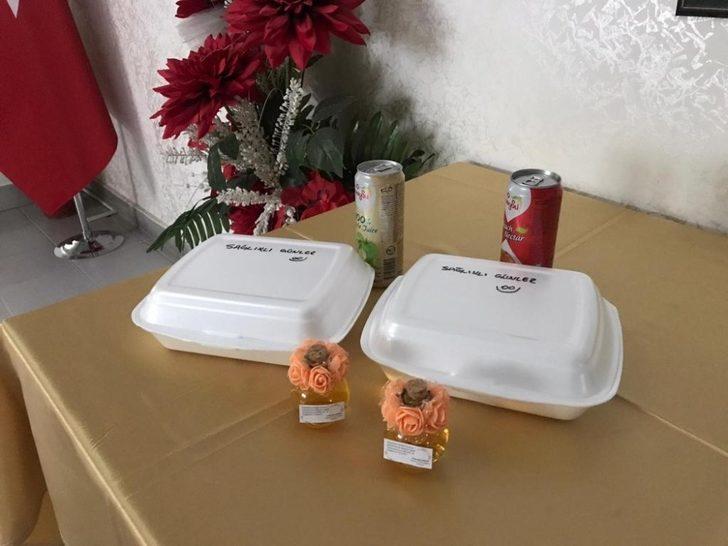 Milli Eğitim Müdürü’nden sağlık çalışanlarına jest G2