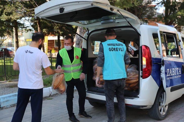 Pamukkale Belediyesi on binlerce ekmeği vatandaşlara ulaştırdı G2