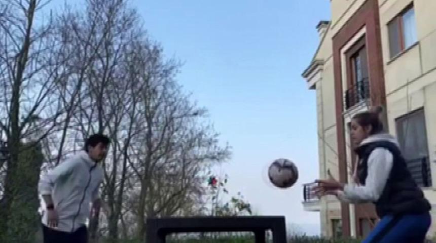 Trabzonsporlu Guilherme antrenmanlarını eşi ile birlikte yapıyor