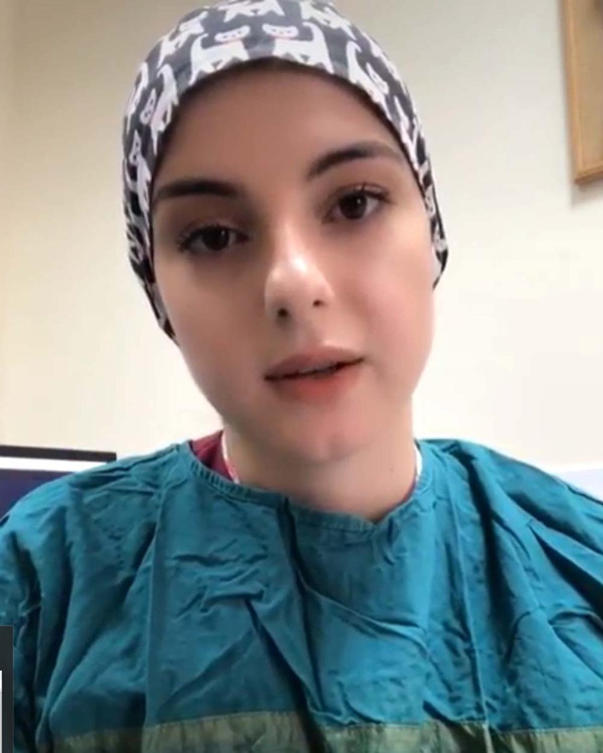 Selin hemşire sosyal medyadan isyan etti: Korona değil cehalet &ouml;ld&uuml;recek