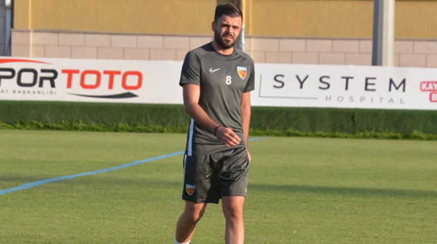 Hasan Hüseyin Acar: Sahaya çıkmayı özledim