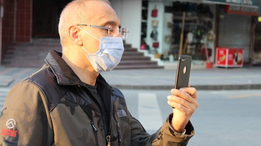 Emniyet M&uuml;d&uuml;r&uuml; Kaya, korona vir&uuml;s testi pozitif &ccedil;ıkan polislerle g&ouml;r&uuml;şt&uuml;