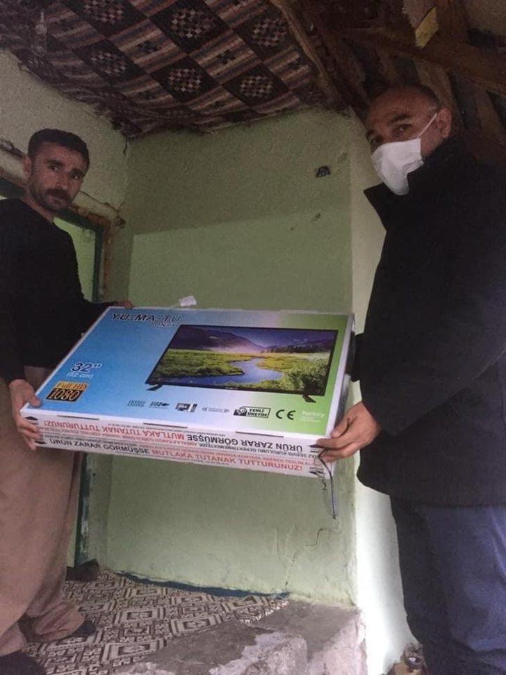 Çukurca Belediyesinden 10 aileye televizyon G3