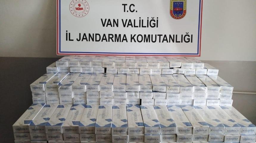 &Ccedil;aldıran&rsquo;da 7 bin paket ka&ccedil;ak sigara ele ge&ccedil;irildi
